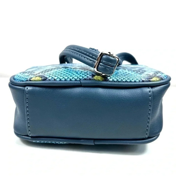 NWT Stylish Crossbody mini - Picture 5 of 7